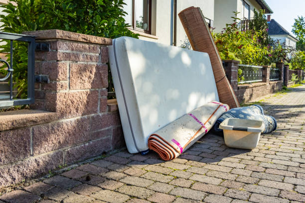 Best Mattress Removal Service  in Rochester, IN